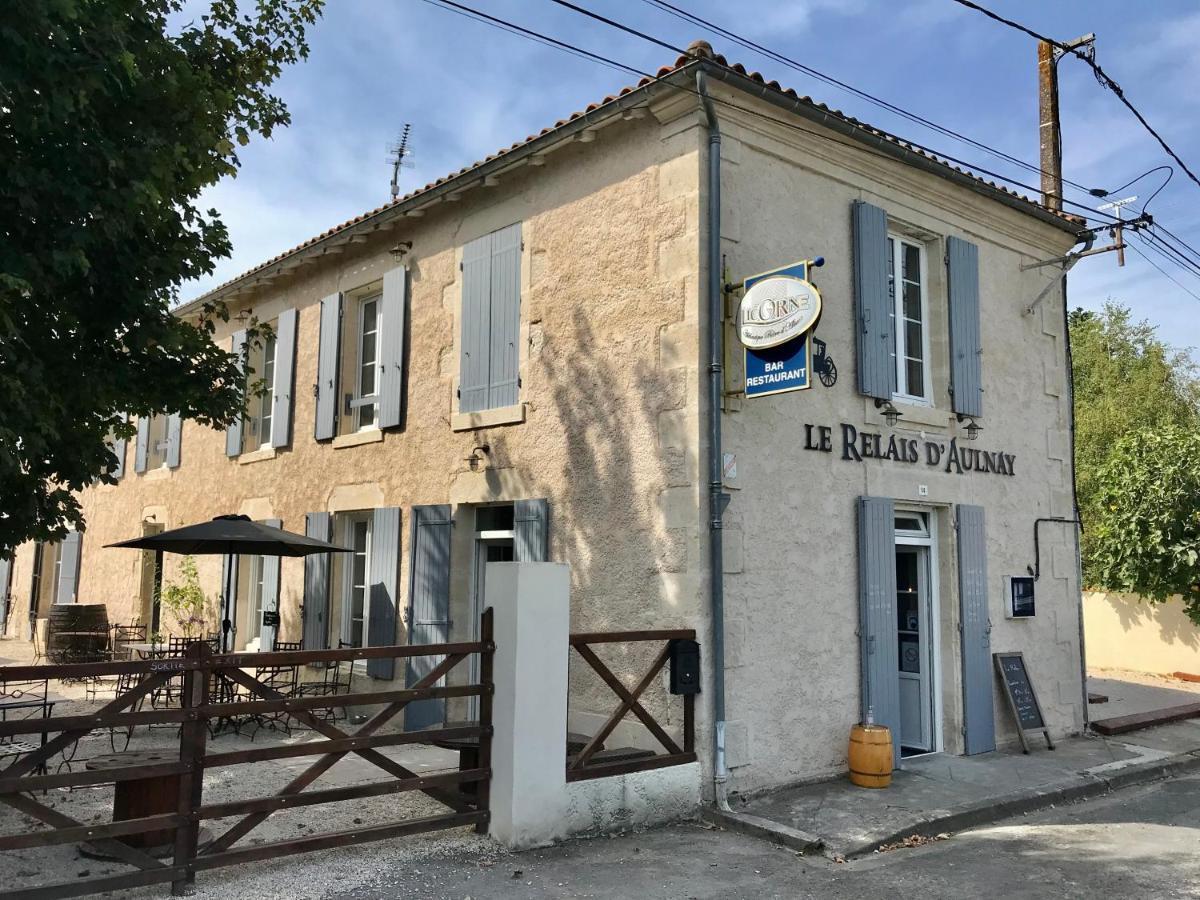 Bed and Breakfast Le Relais D'Aulnay Aulnay  Zewnętrze zdjęcie